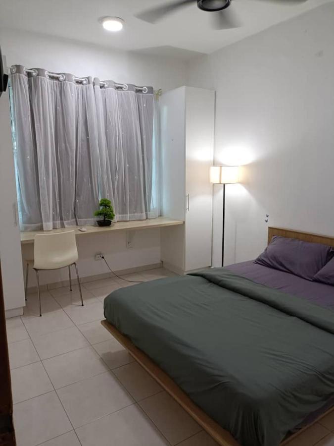 Home Feel-Hibiscus Suites كامبار المظهر الخارجي الصورة