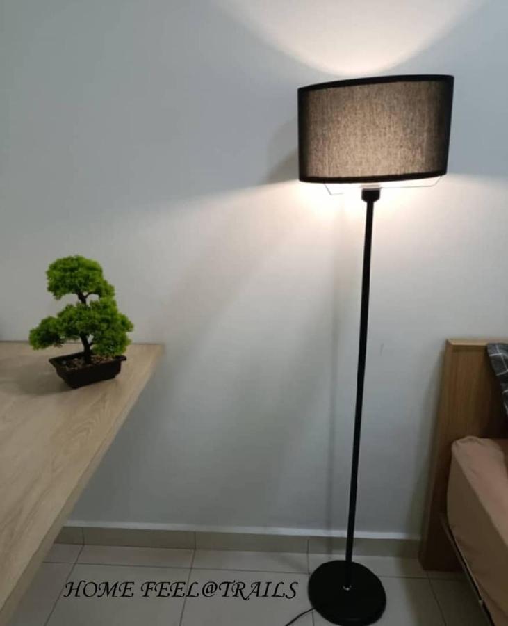 Home Feel-Hibiscus Suites كامبار المظهر الخارجي الصورة