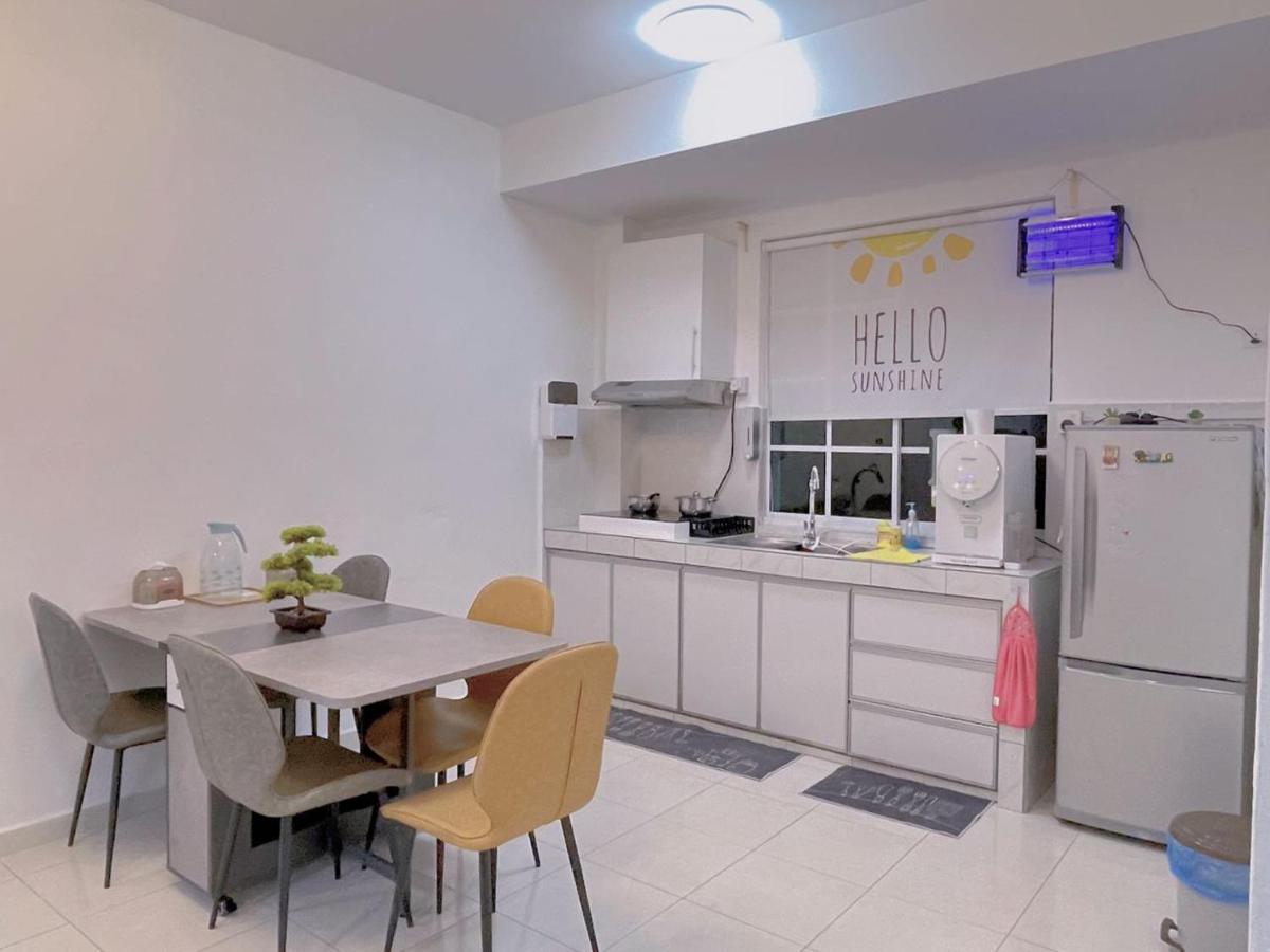 Home Feel-Hibiscus Suites كامبار المظهر الخارجي الصورة