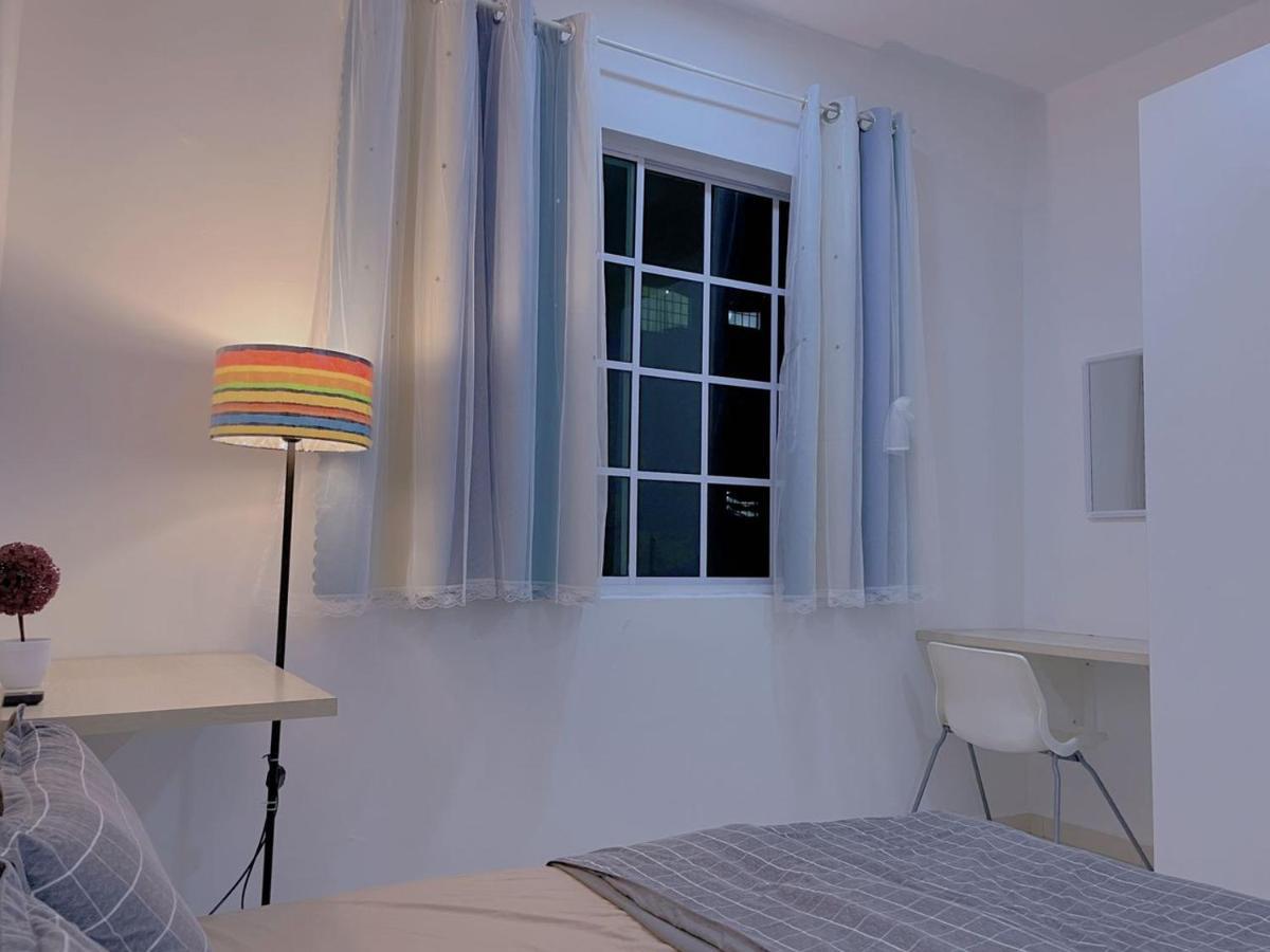 Home Feel-Hibiscus Suites كامبار المظهر الخارجي الصورة